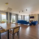 Villa Lumo & Pool Përmet