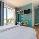 فيلة Lumo & Pool Përmet
