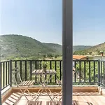 Villa Lumo & Pool
