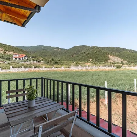 Villa Lumo & Pool Përmet