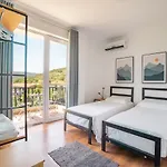 Lumo & Pool Villa Përmet