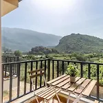 빌라 Lumo & Pool Përmet