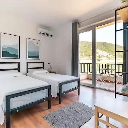 Lumo & Pool Villa