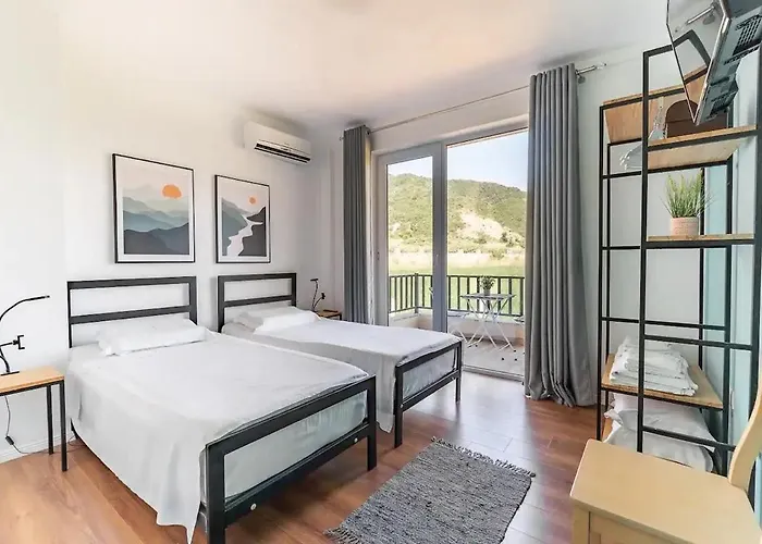 Villa Lumo & Pool